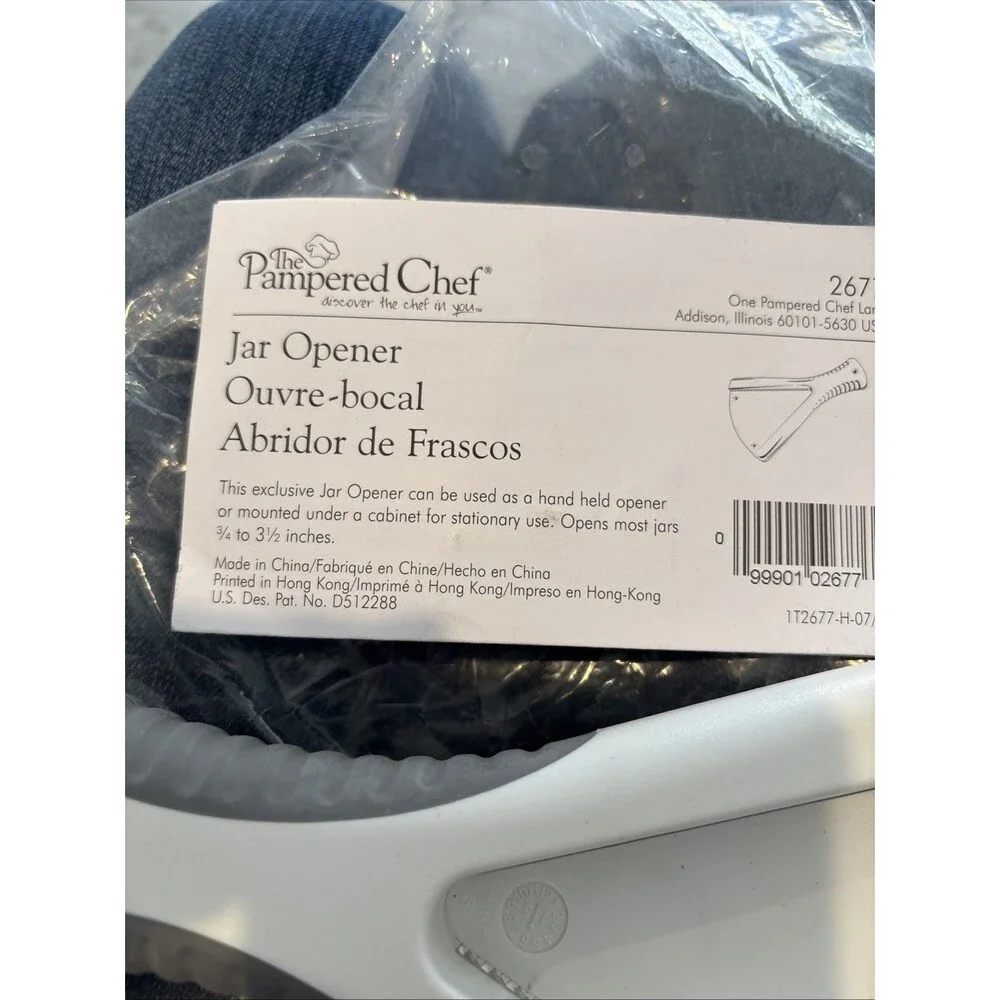 Pampered Chef Jar Opener #2677 Handheld or Mounted White Kitchen Utensil No Box